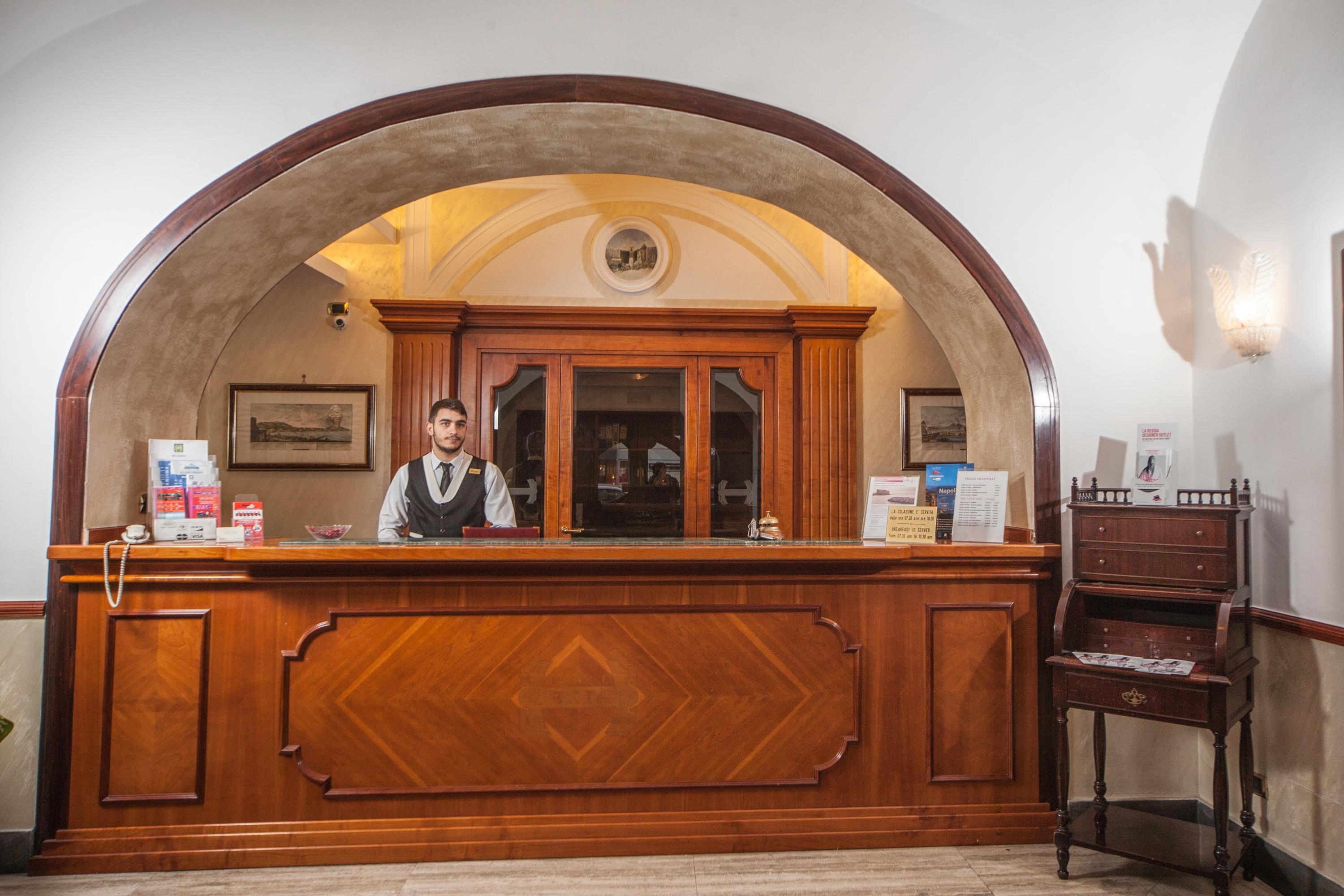 Hotel La Pace Naples Luaran gambar