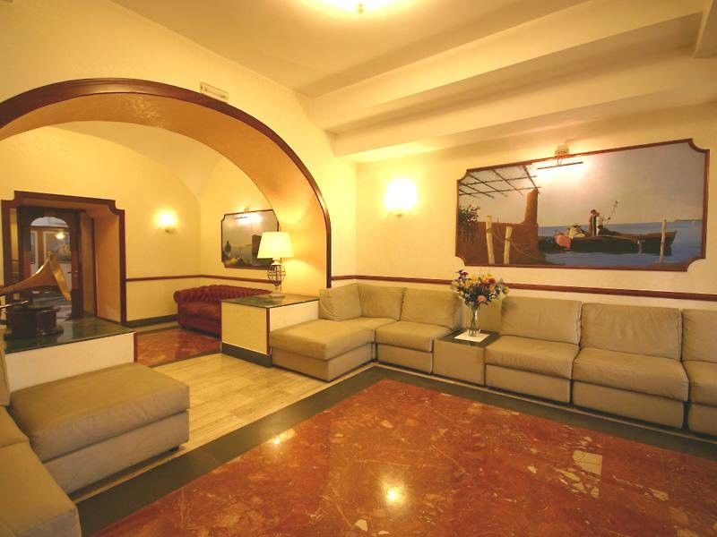 Hotel La Pace Naples Luaran gambar