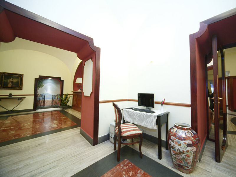 Hotel La Pace Naples Luaran gambar